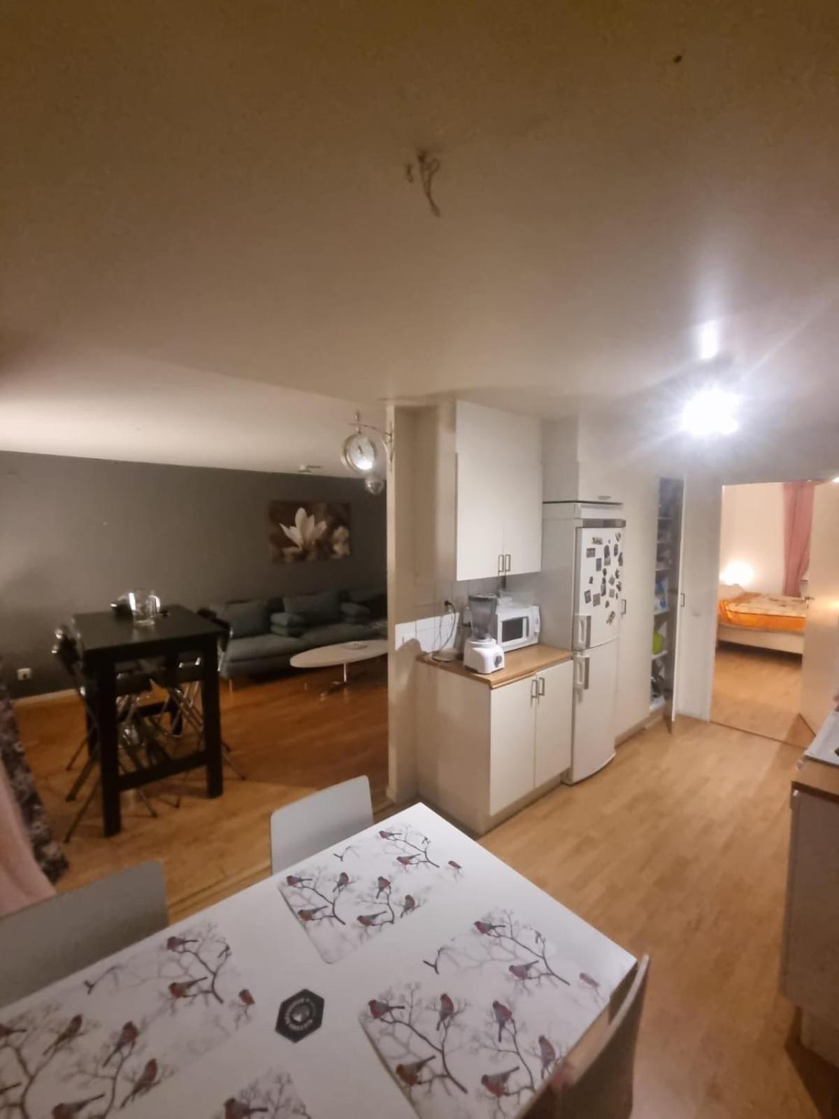 Fin Laegenhet Apartment